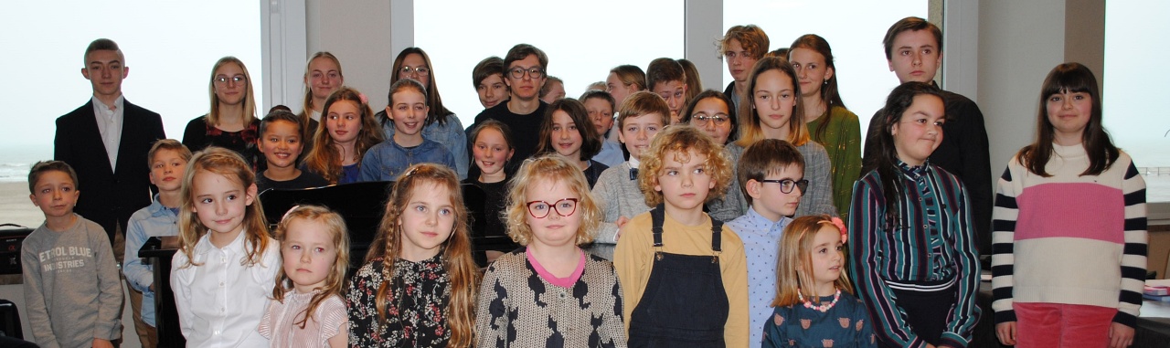 groepsfoto leerlingen van Le Petit Conservatoire